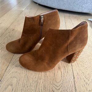 Kate Spade New York Cirra Tobacco Tan Suede Studded Ankle Bootie Size 10